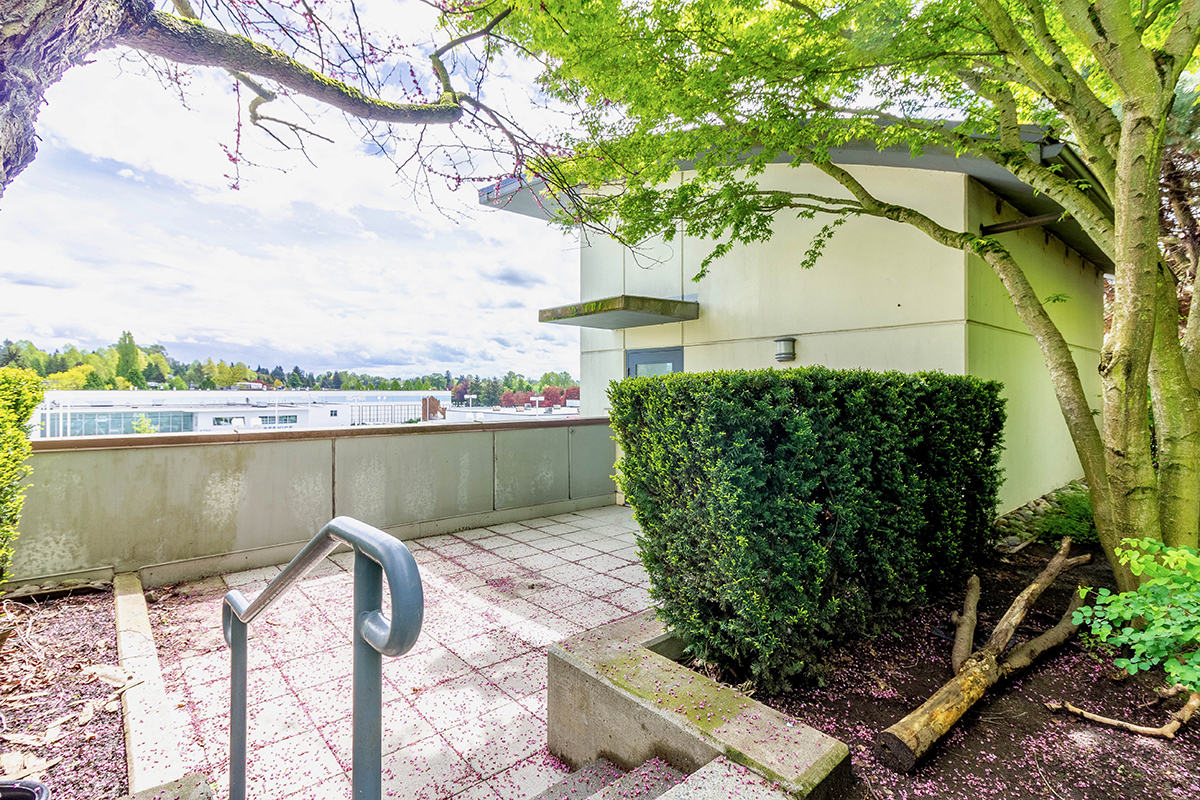 307 2225 Holdom Avenue, Burnaby 20