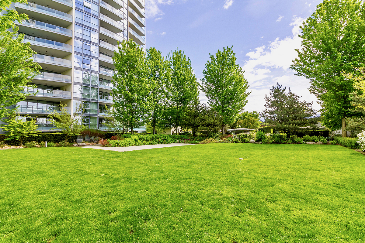 307 2225 Holdom Avenue, Burnaby 24