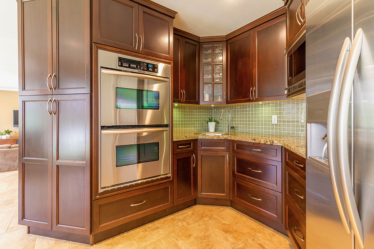 7305 Queenston Court, Burnaby 10