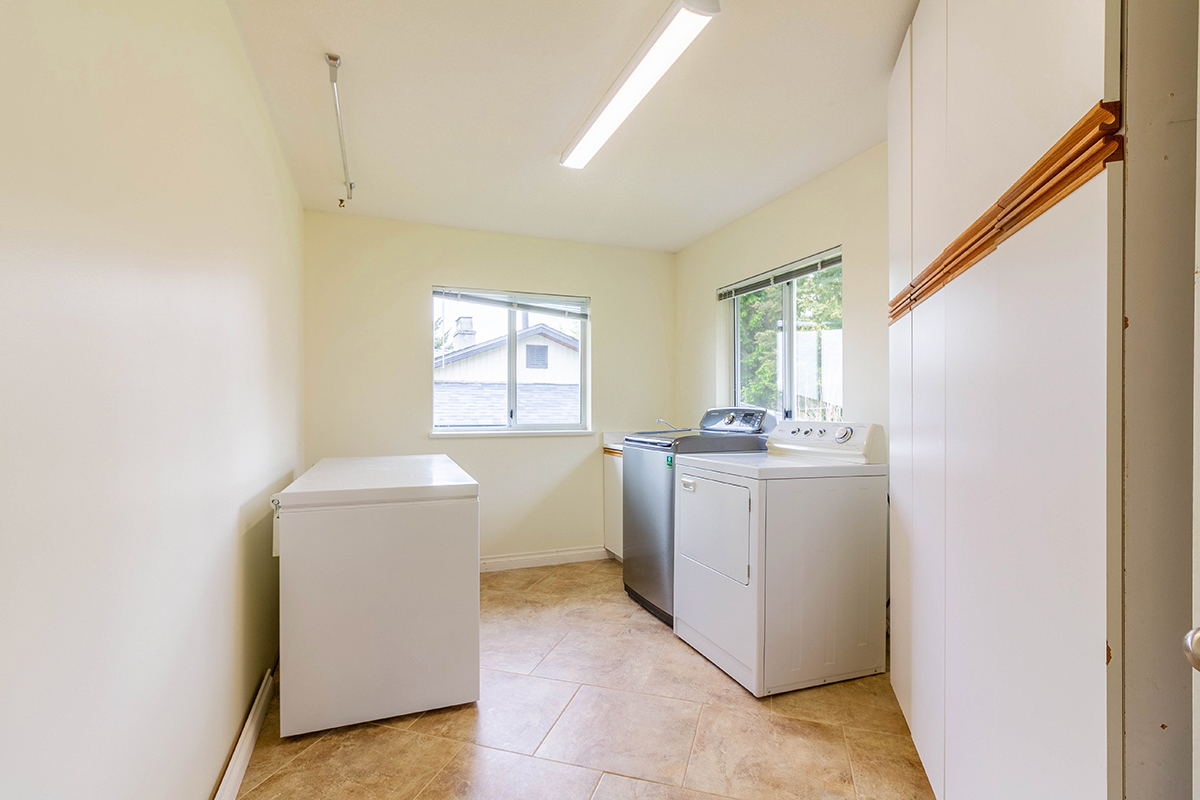 7305 Queenston Court, Burnaby 17