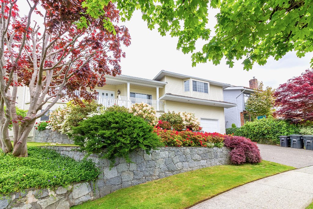 7305 Queenston Court, Burnaby