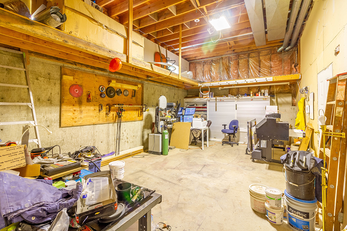 7305 Queenston Court, Burnaby 33