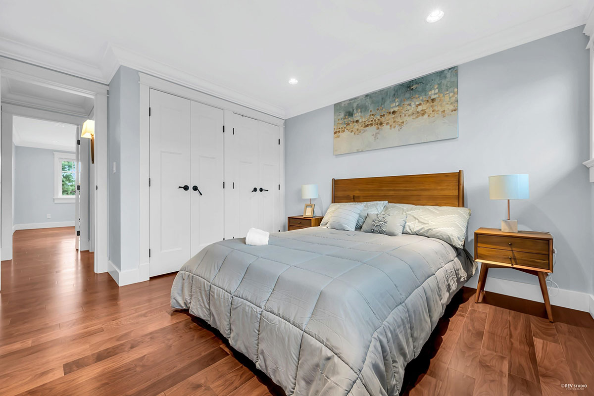 365 Glynde Avenue, Burnaby 23