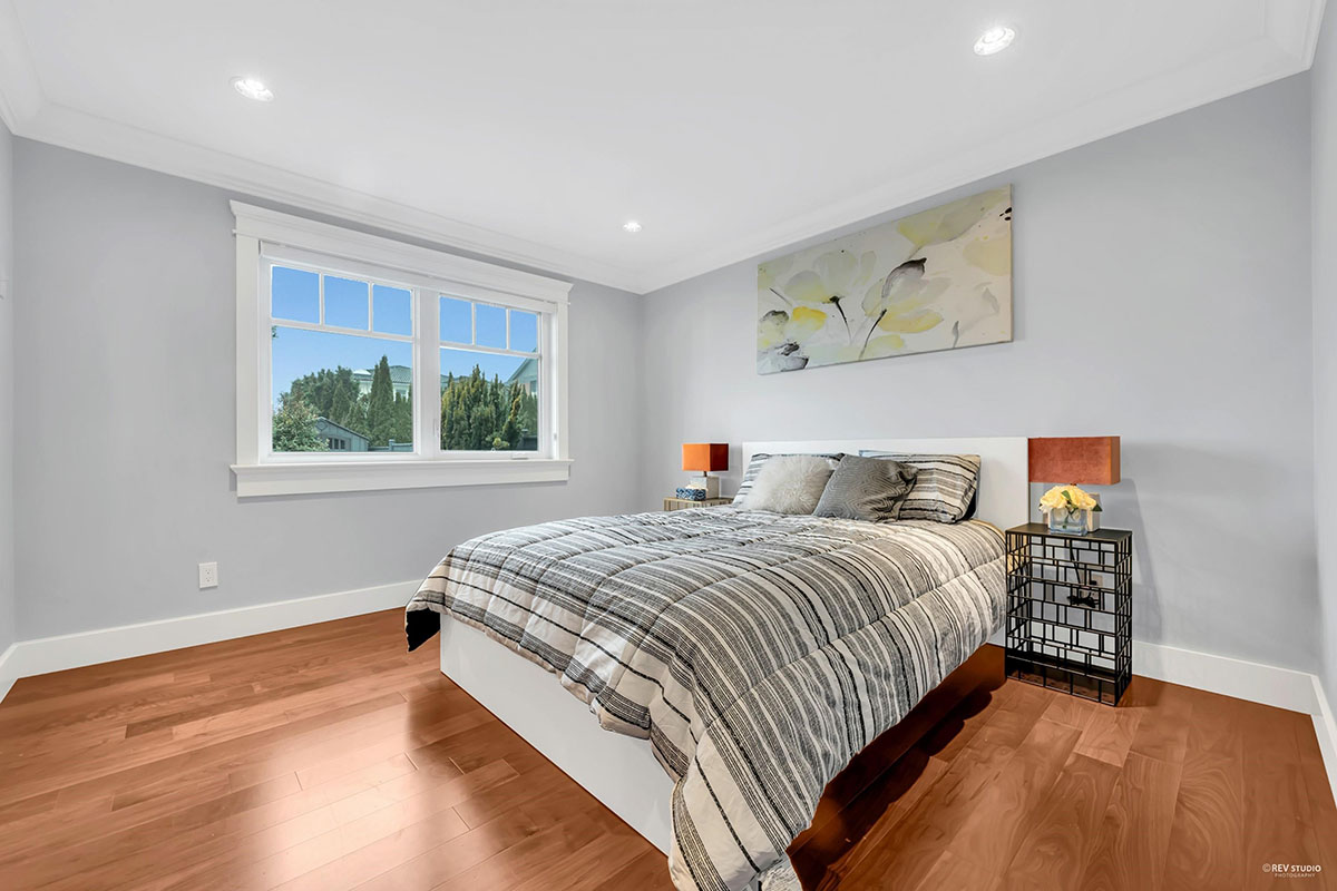 365 Glynde Avenue, Burnaby 25