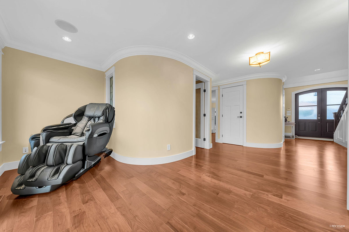 365 Glynde Avenue, Burnaby 28