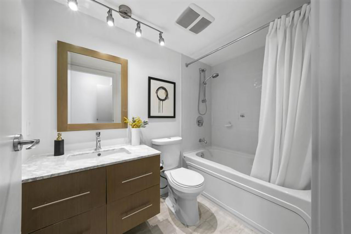 510 131 Regiment Square, Vancouver 12