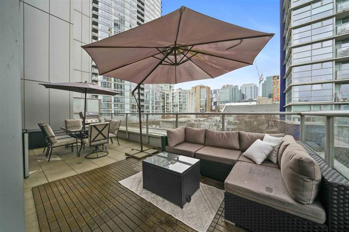 510 131 Regiment Square, Vancouver 17