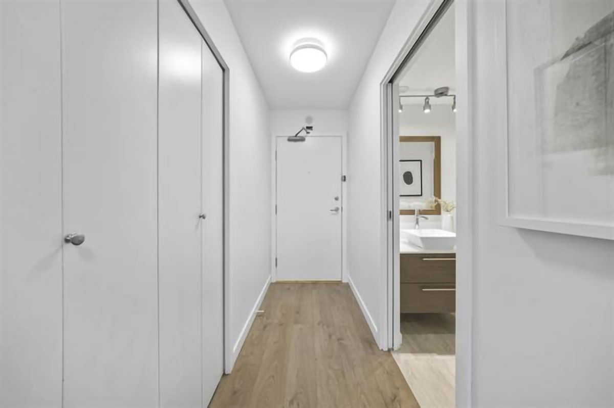 510 131 Regiment Square, Vancouver 19
