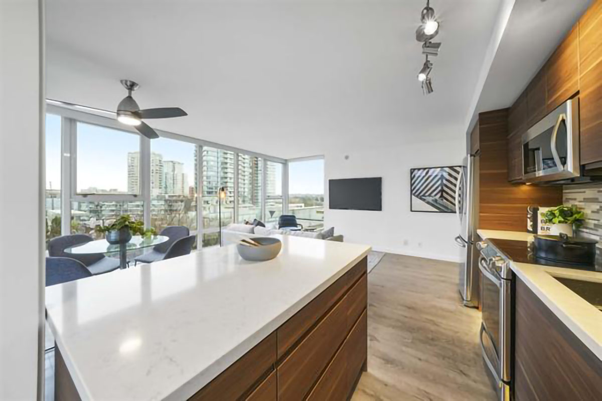 510 131 Regiment Square, Vancouver 7
