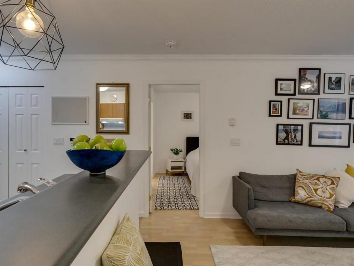 105 3625 Windcrest Drive, North Vancouver 12
