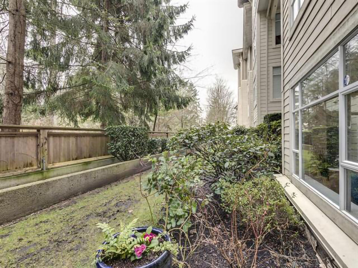 105 3625 Windcrest Drive, North Vancouver 18