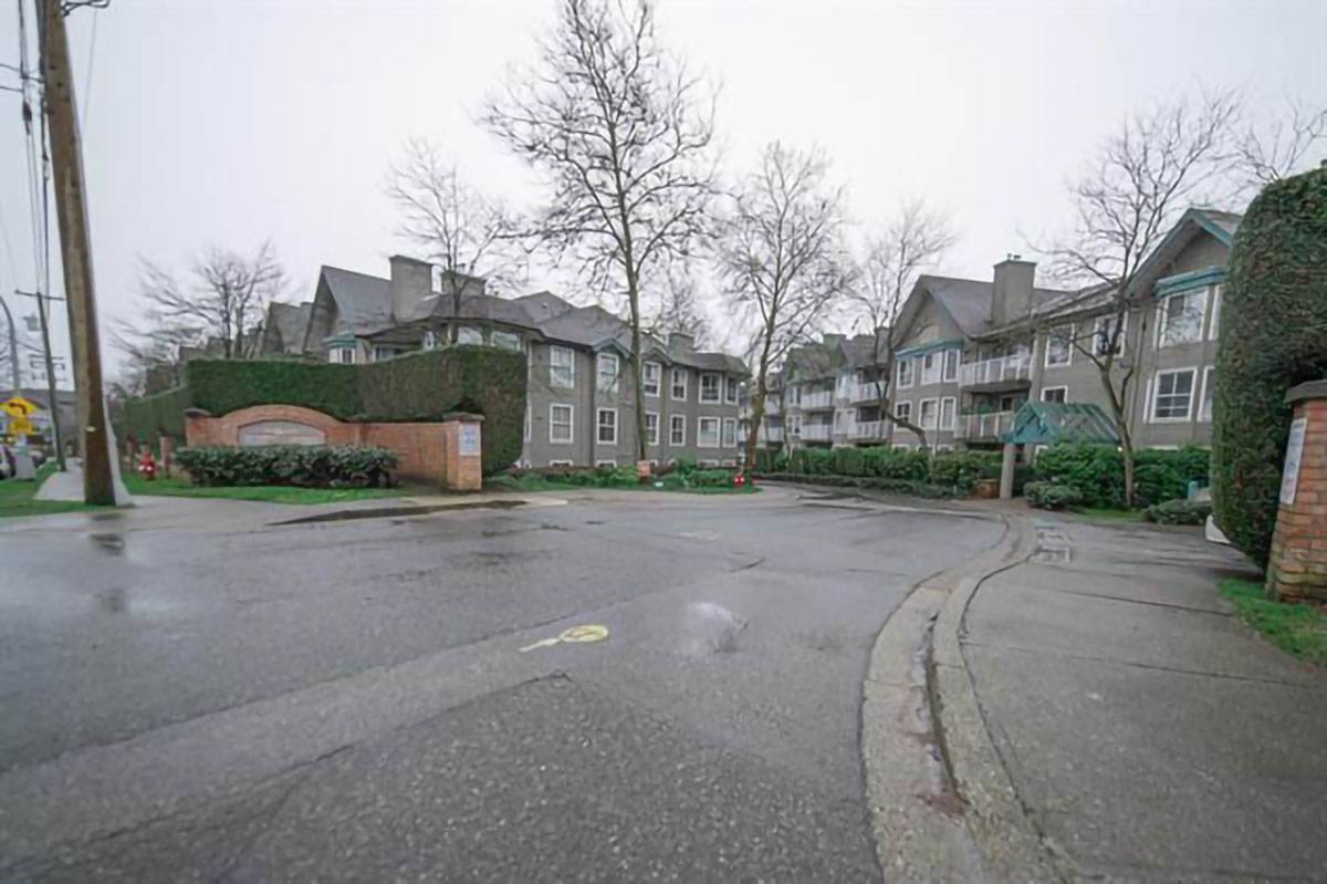 109 15120 108 Avenue, Surrey 24