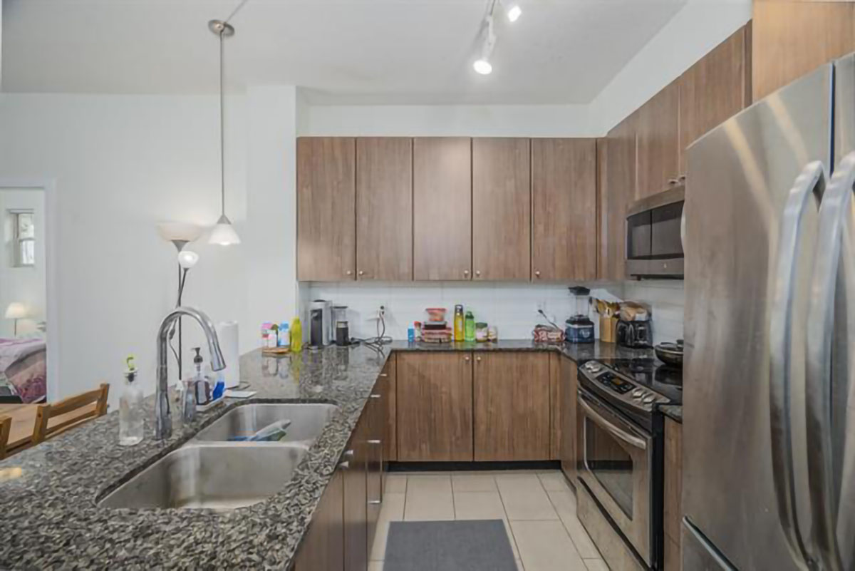 302 255 Ross Drive, New Westminster 12