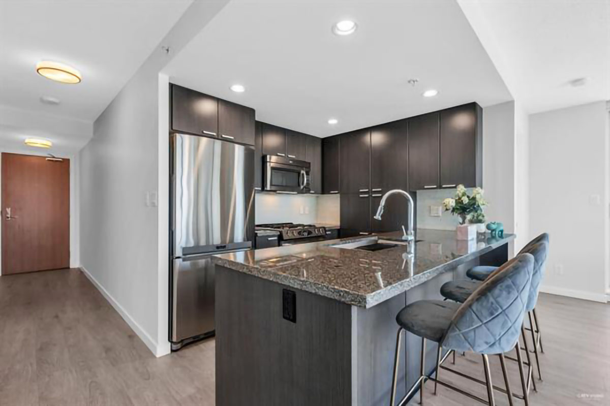 904 2232 Douglas Road, Burnaby 17