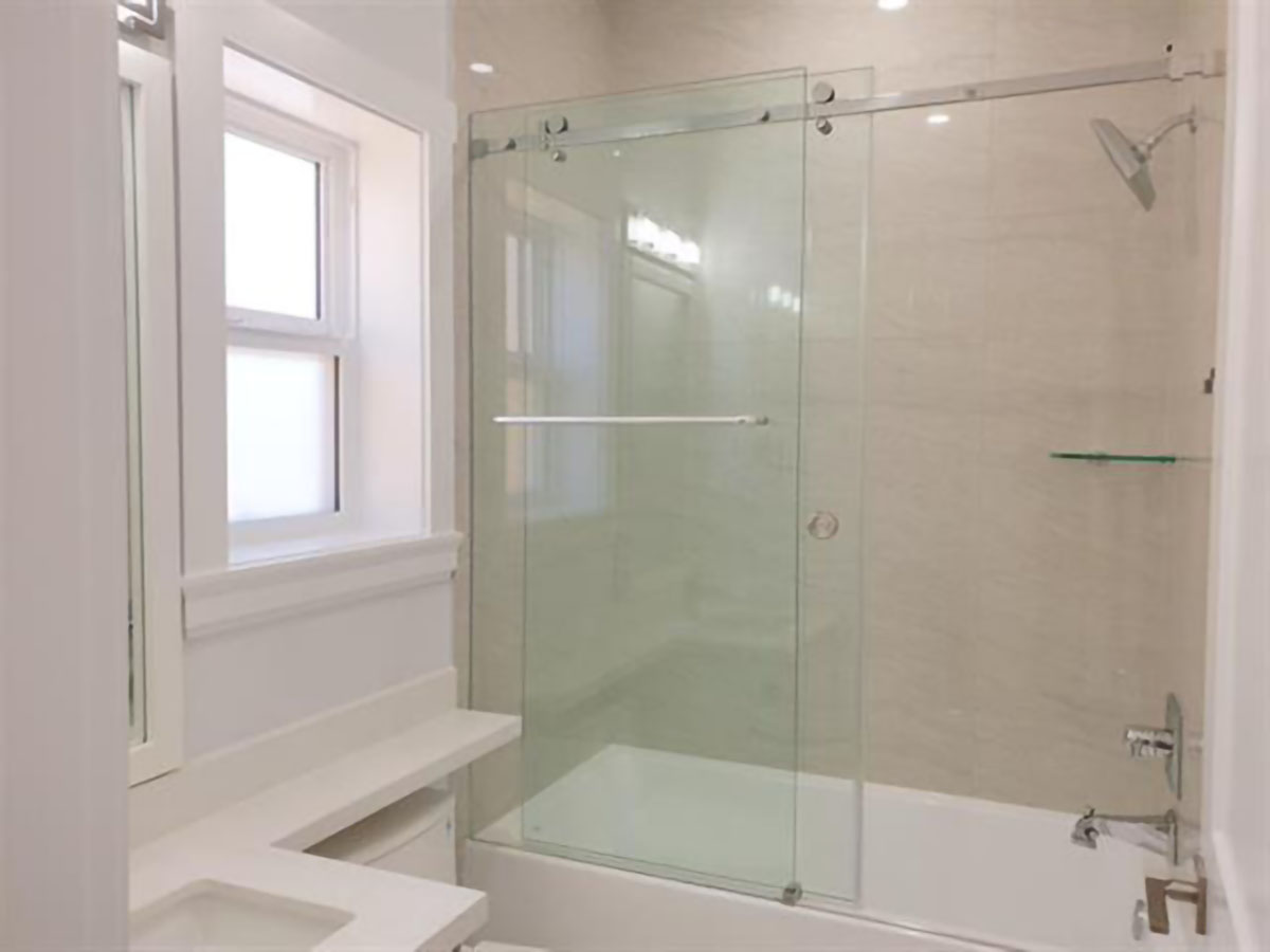 4988 Moss Street, Vancouver 6