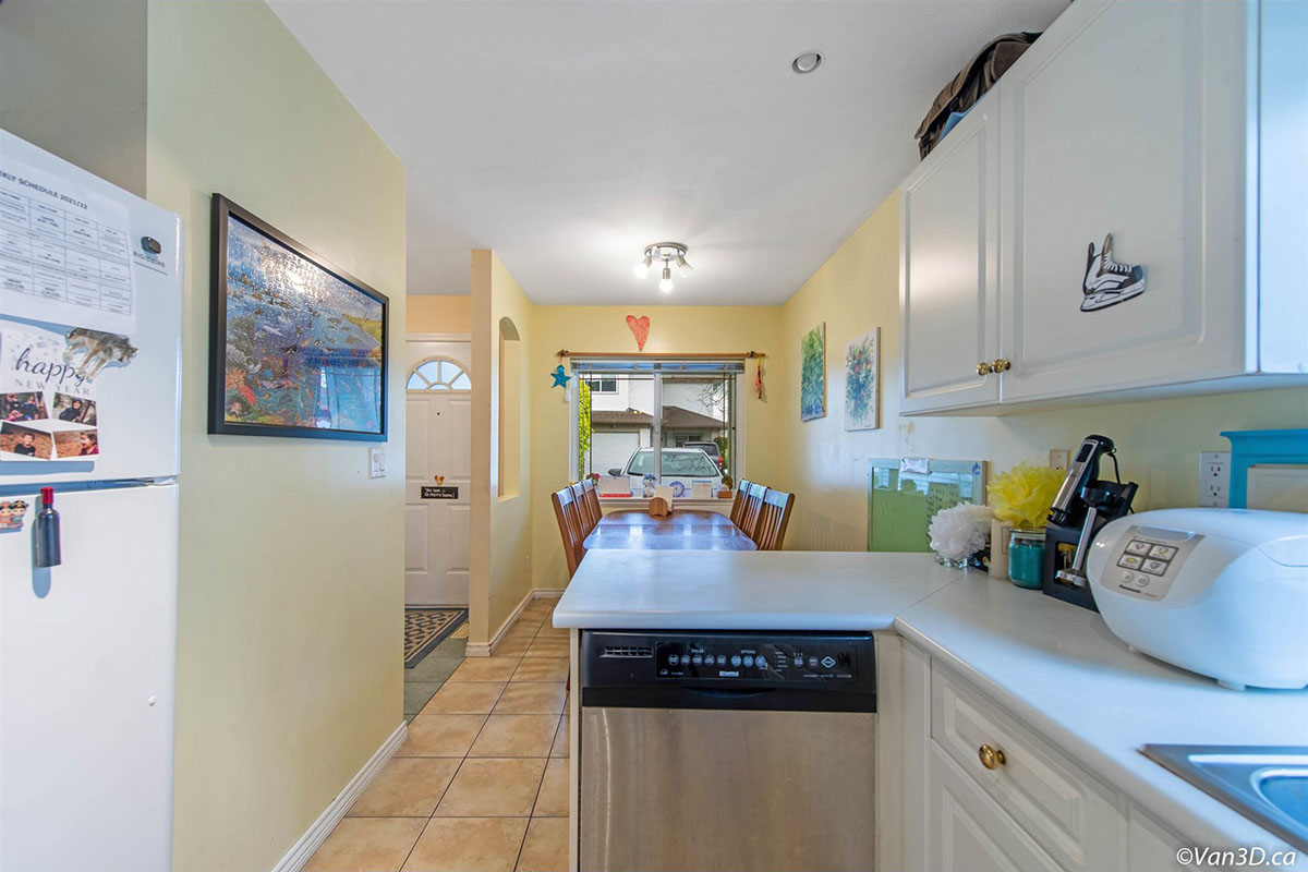 209 16233 82 Avenue, Surrey 10