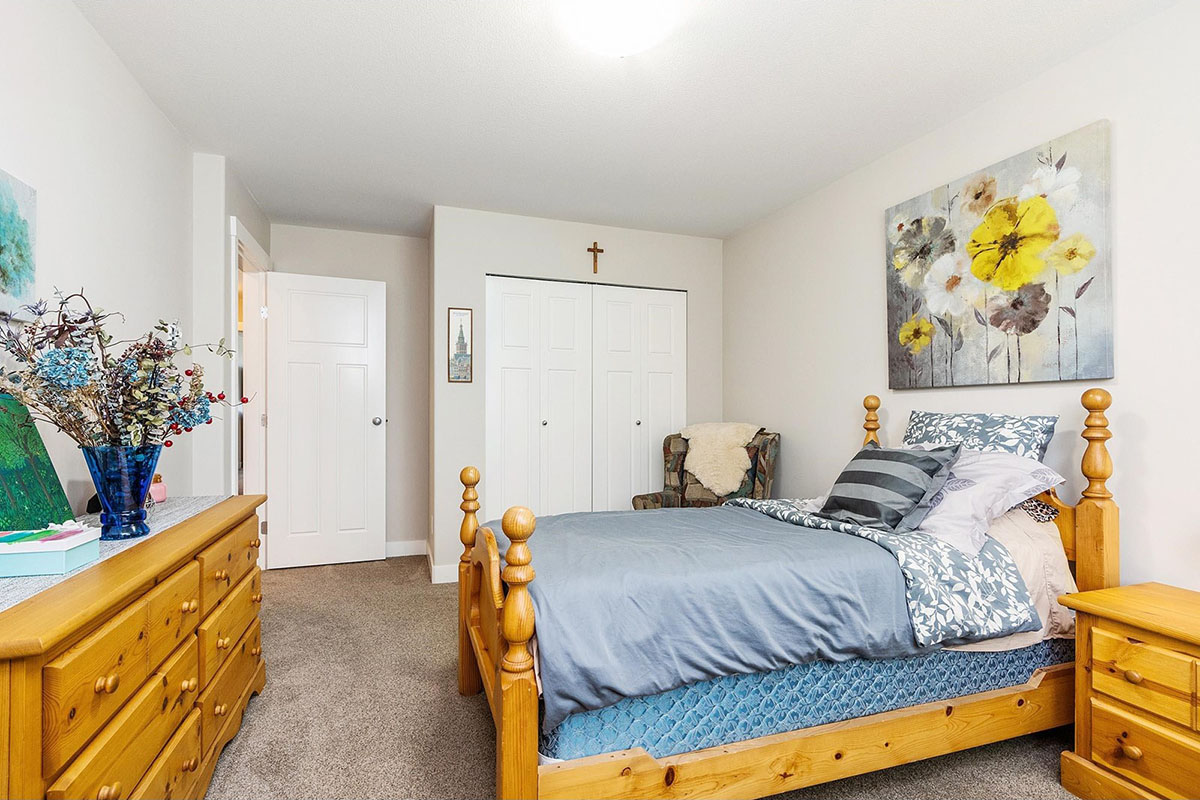 7015 177A Street, Cloverdale 17