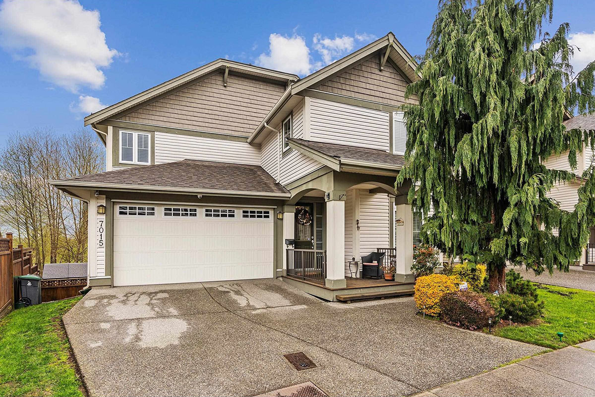 7015 177A Street, Cloverdale 2
