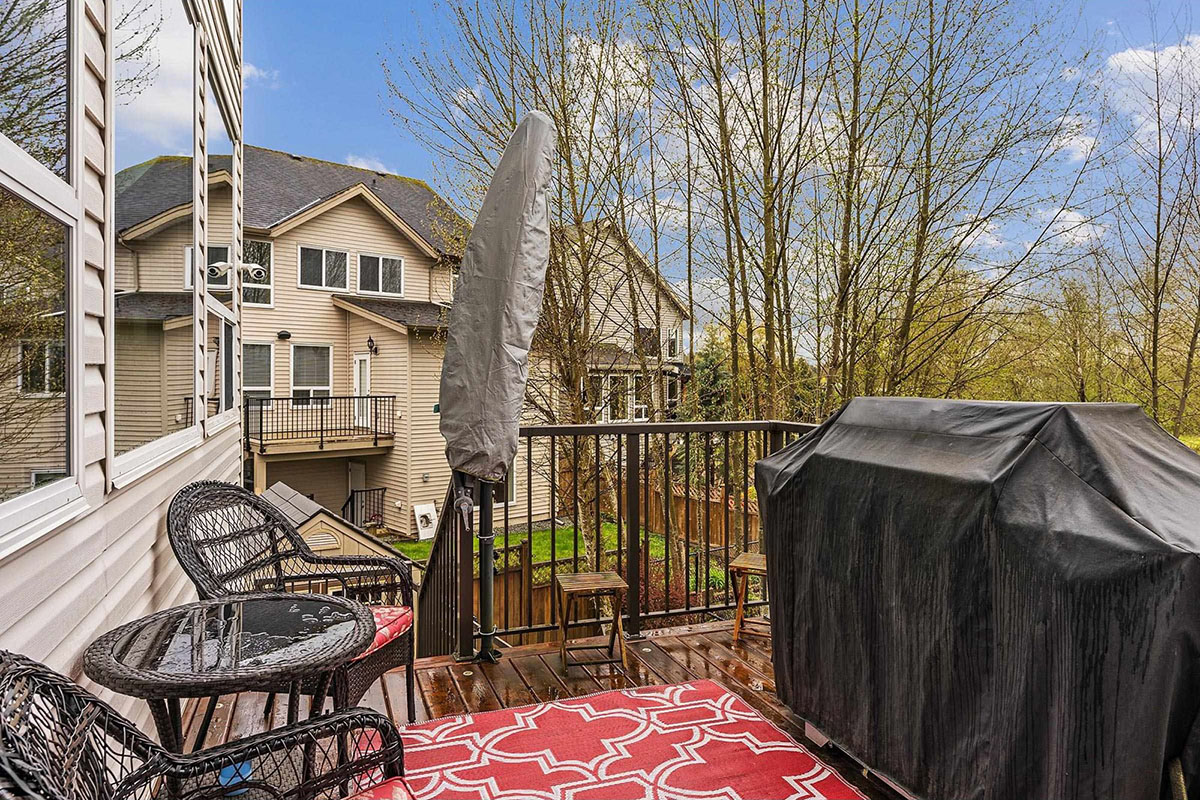 7015 177A Street, Cloverdale 27