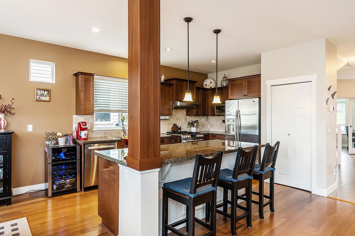 7015 177A Street, Cloverdale 7