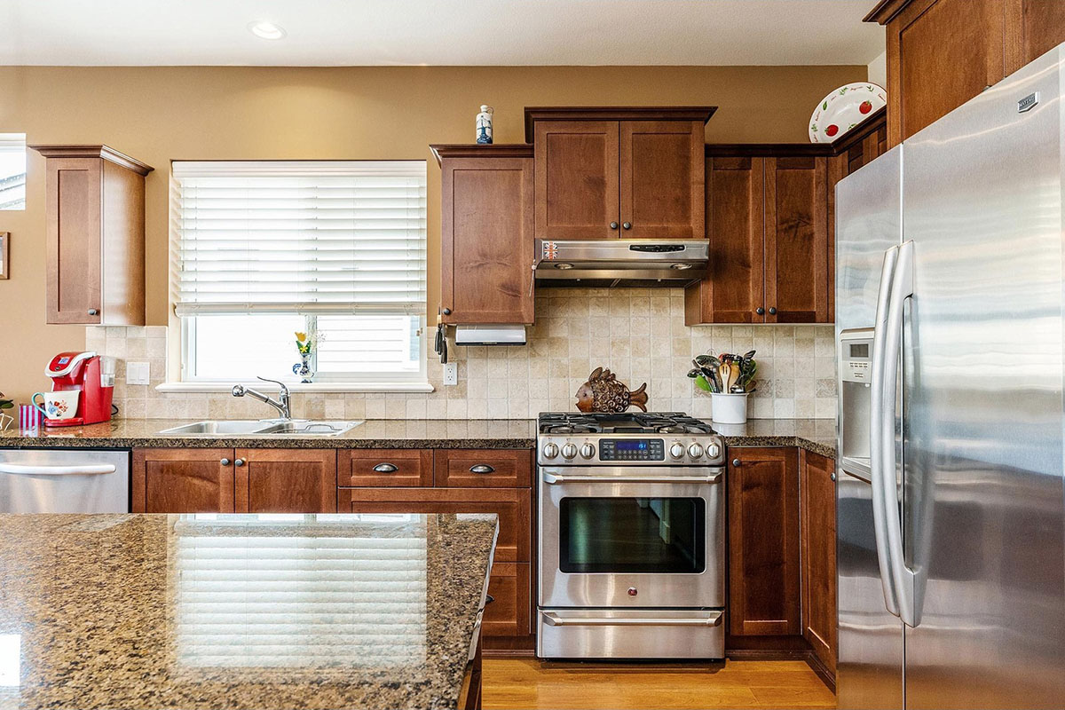 7015 177A Street, Cloverdale 9