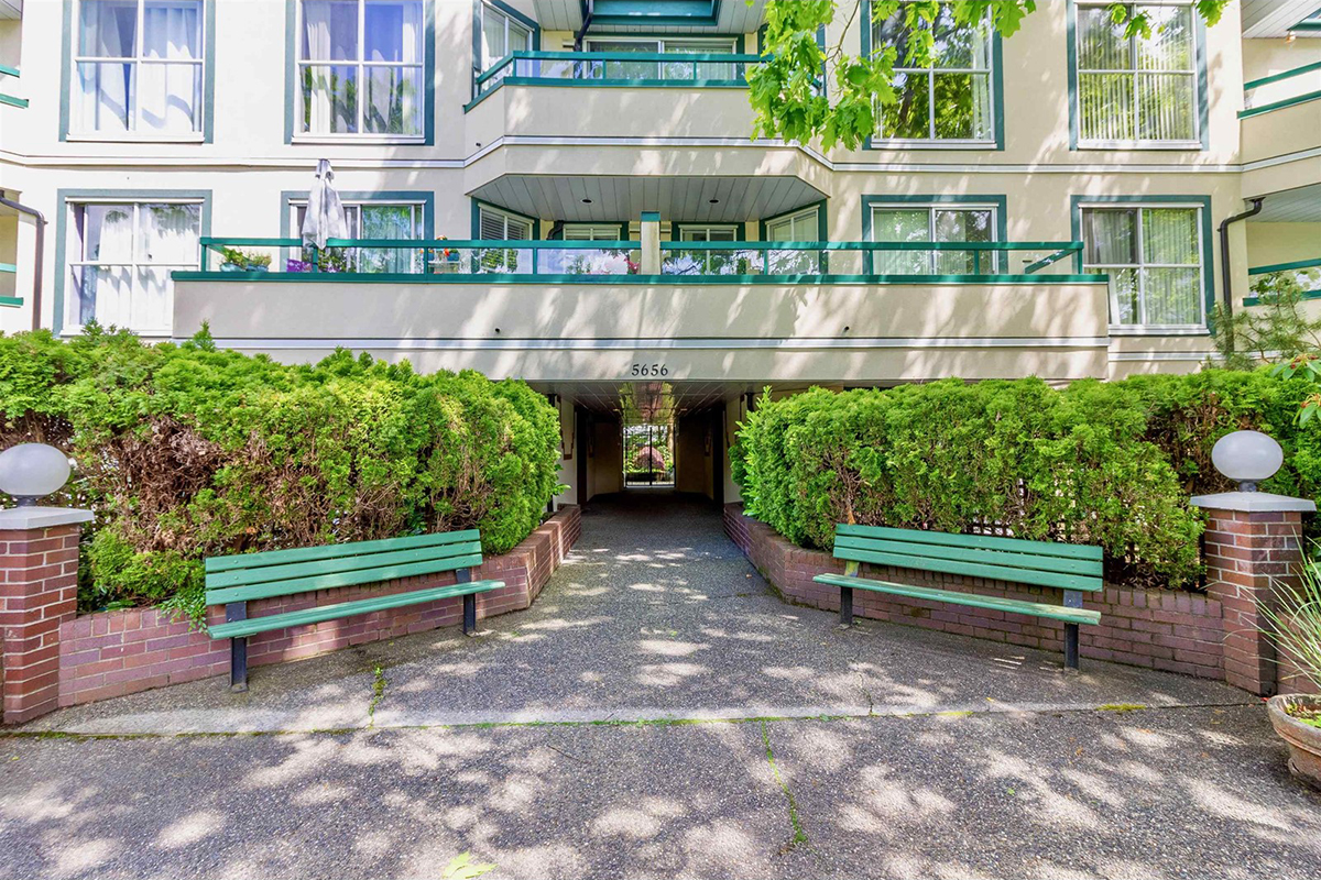 207 5656 Halley Avenue, Burnaby 24