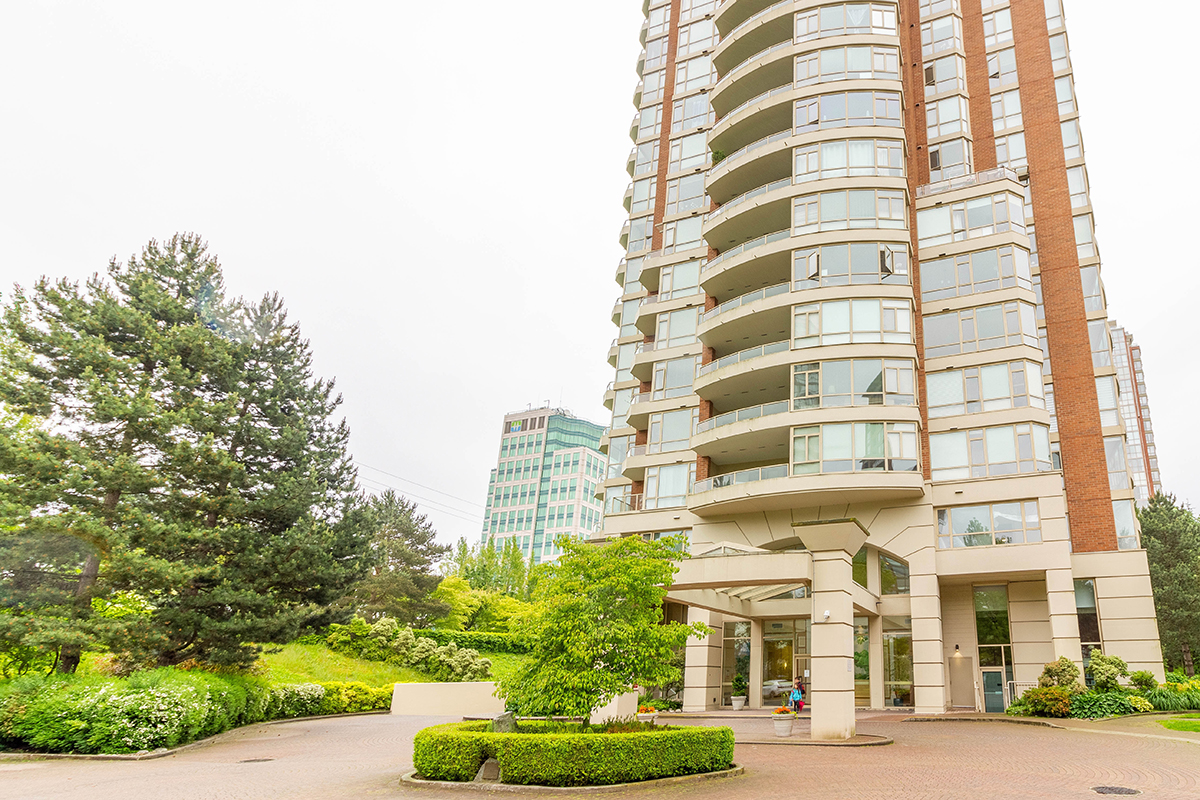 506 6838 Station Hill Drive, Burnaby 37