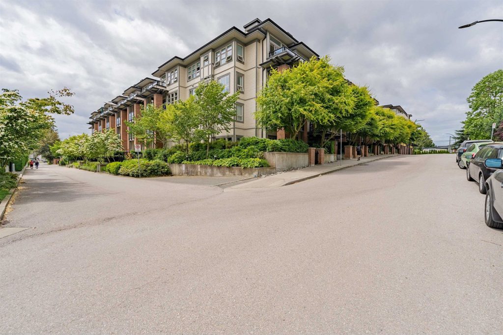 225 738 E 29th Avenue, Vancouver
