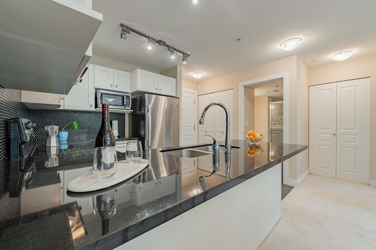 225 738 E 29th Avenue, Vancouver 14