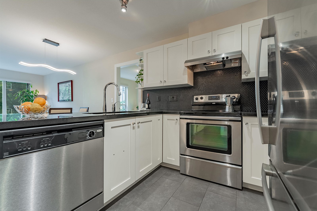 225 738 E 29th Avenue, Vancouver 16