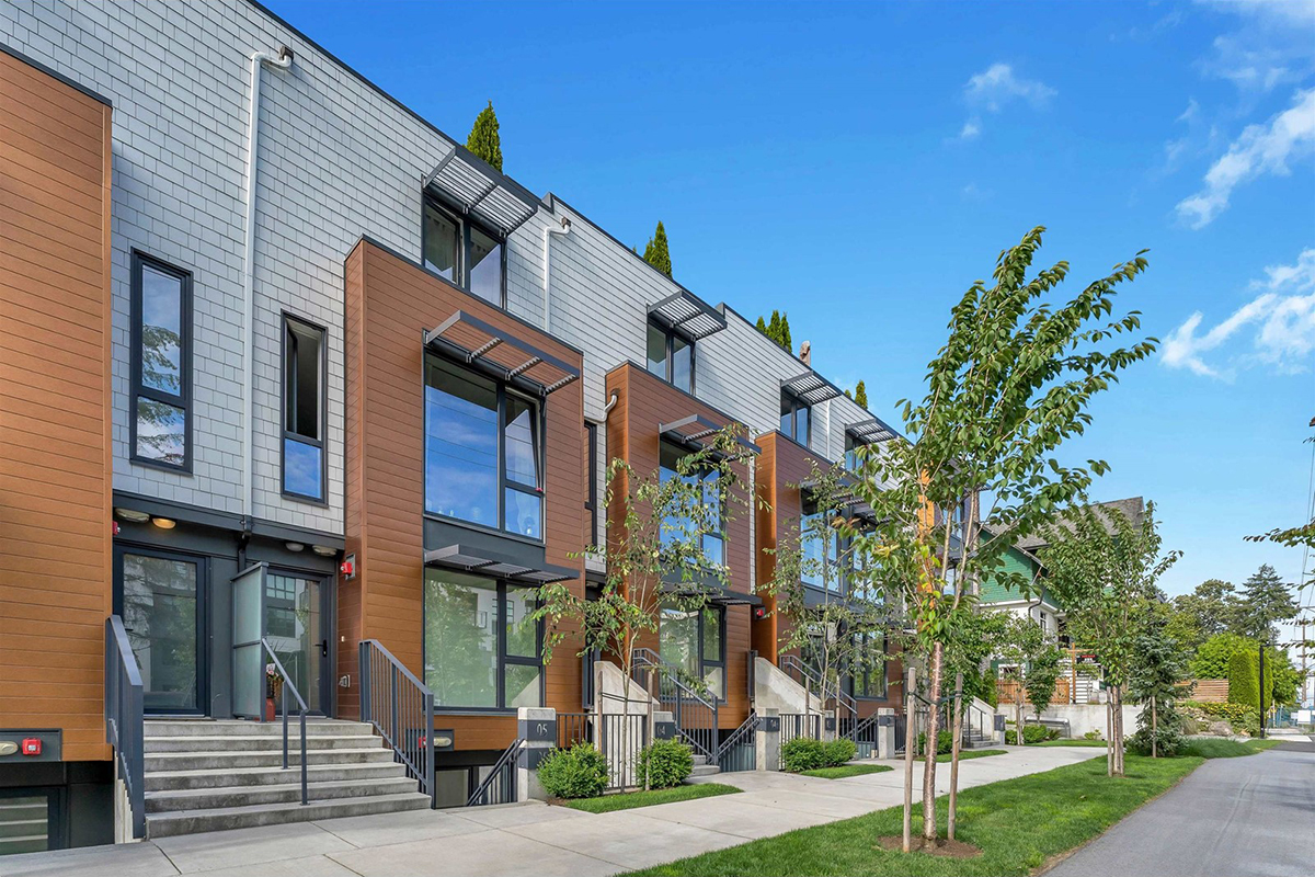 5 720 E 3rd Street, North Vancouver 2
