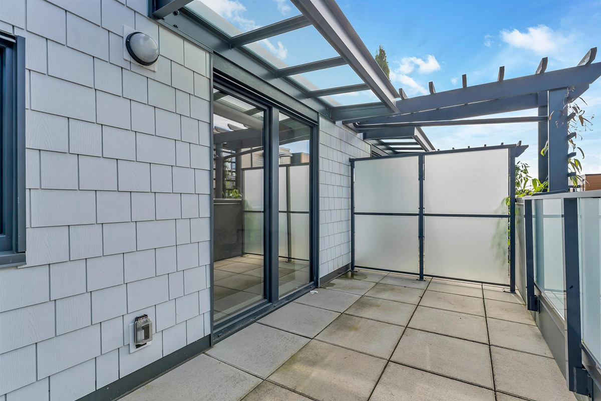 5 720 E 3rd Street, North Vancouver 22