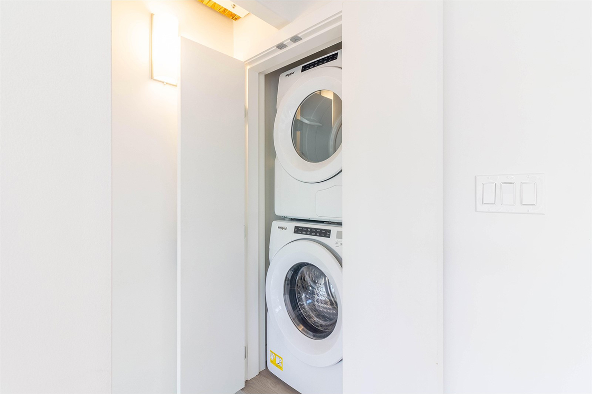 5 720 E 3rd Street, North Vancouver 25