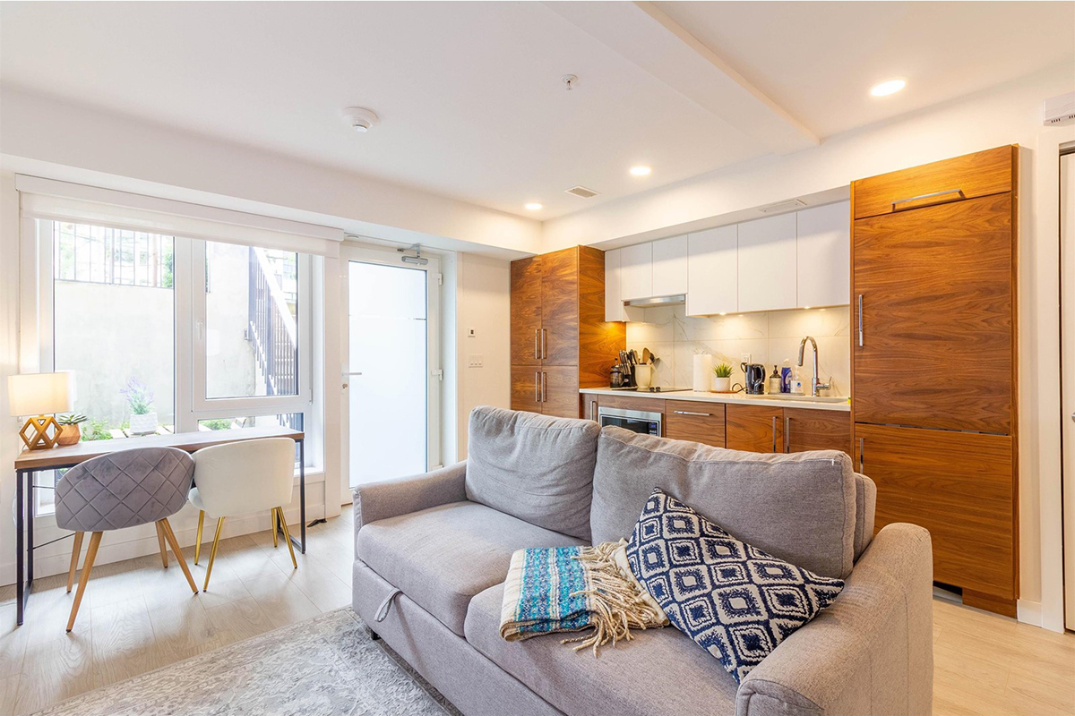 5 720 E 3rd Street, North Vancouver 35