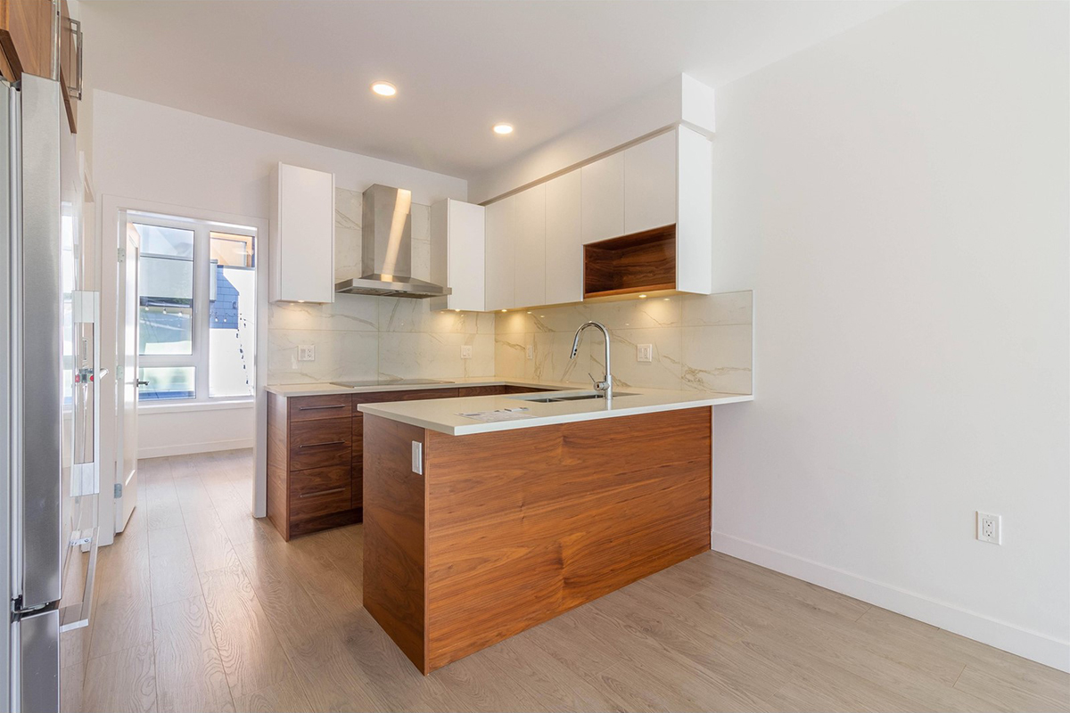 5 720 E 3rd Street, North Vancouver 5