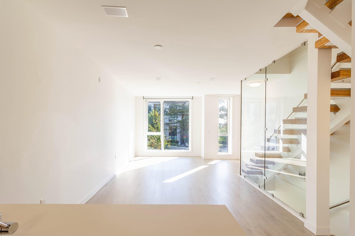 5 720 E 3rd Street, North Vancouver 9