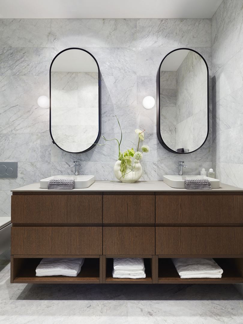 2 Burrard Place 11