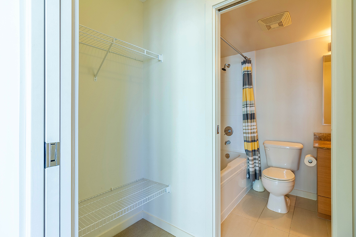 2201 928 Homer Street, Vancouver 15