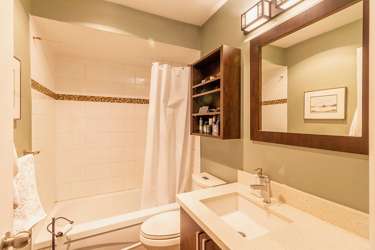 403 120 E 4th Street, North Vancouver 13