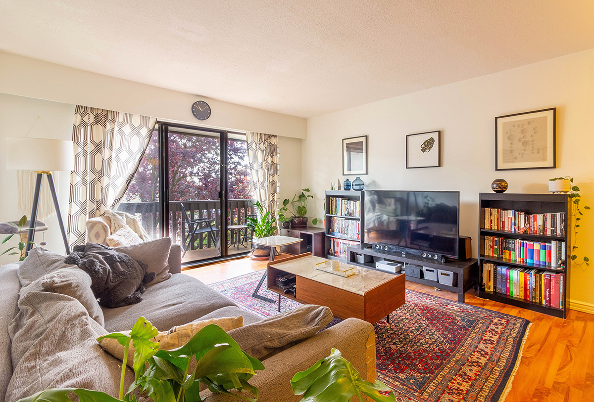 403 120 E 4th Street, North Vancouver 4