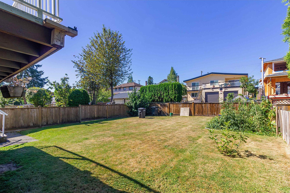 1473 1475 Blaine Avenue, Burnaby 23