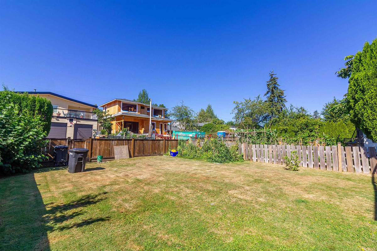 1473 1475 Blaine Avenue, Burnaby 38
