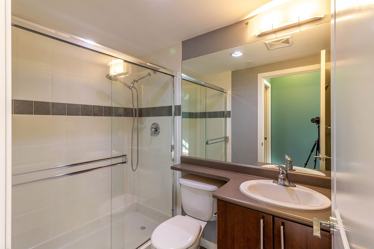 TH3 2088 Madison Avenue, Burnaby 16