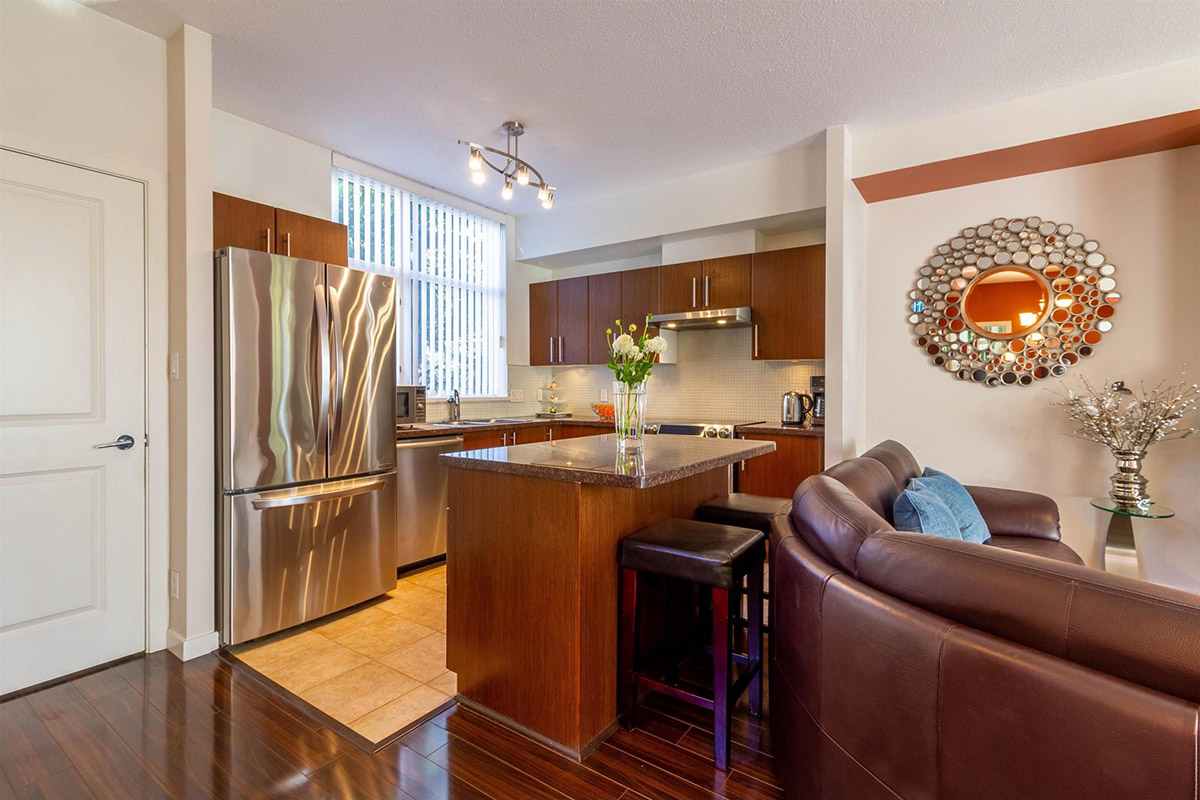 TH3 2088 Madison Avenue, Burnaby 8