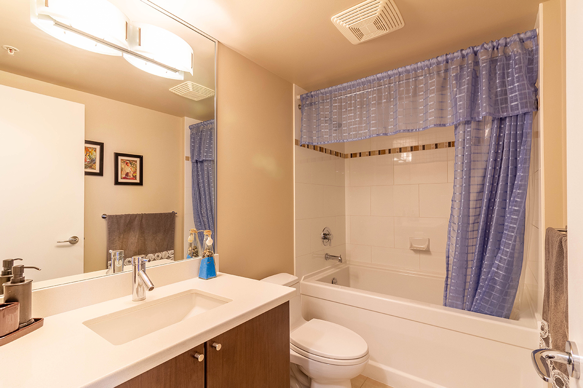 2203 4400 Buchanan Street, Burnaby 24
