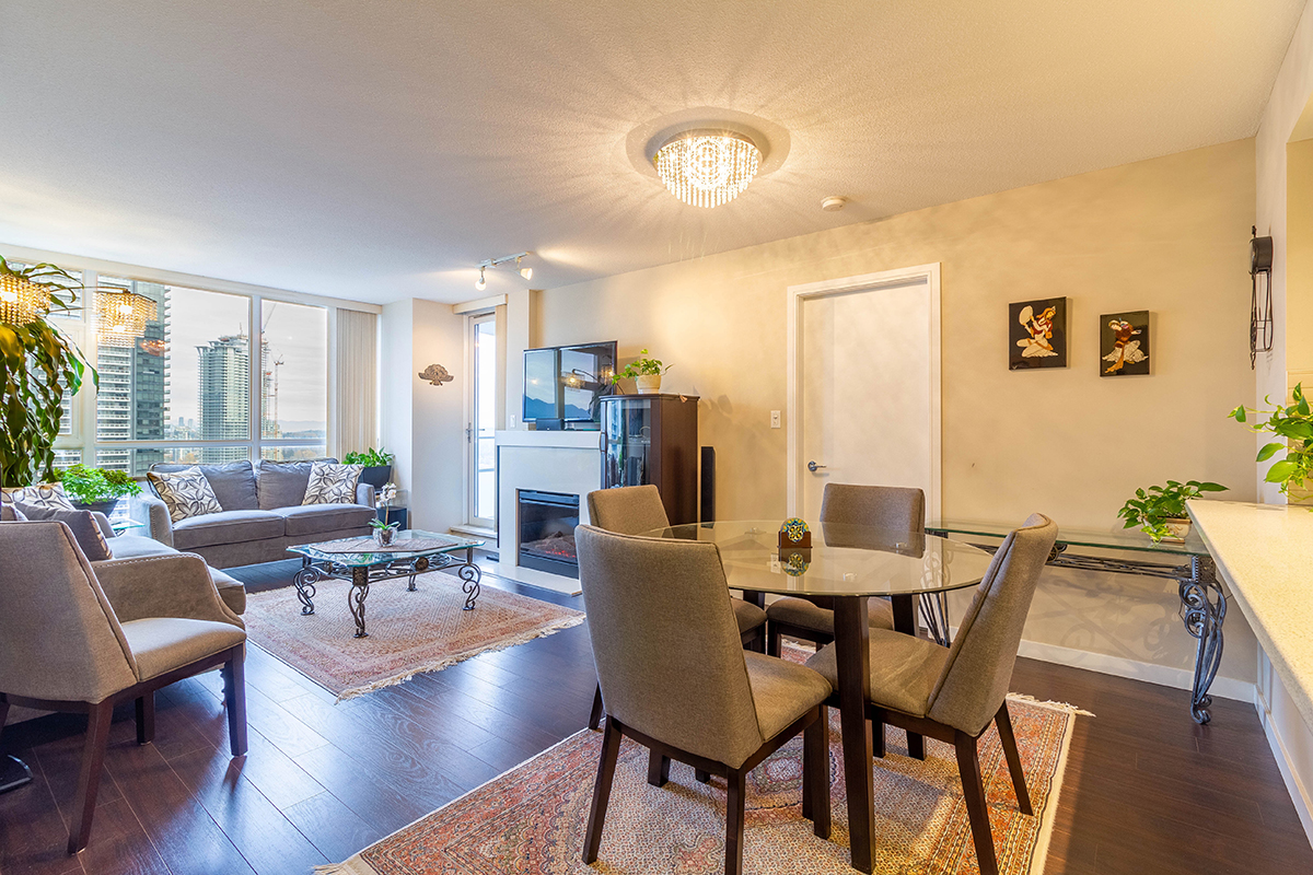 2203 4400 Buchanan Street, Burnaby 7