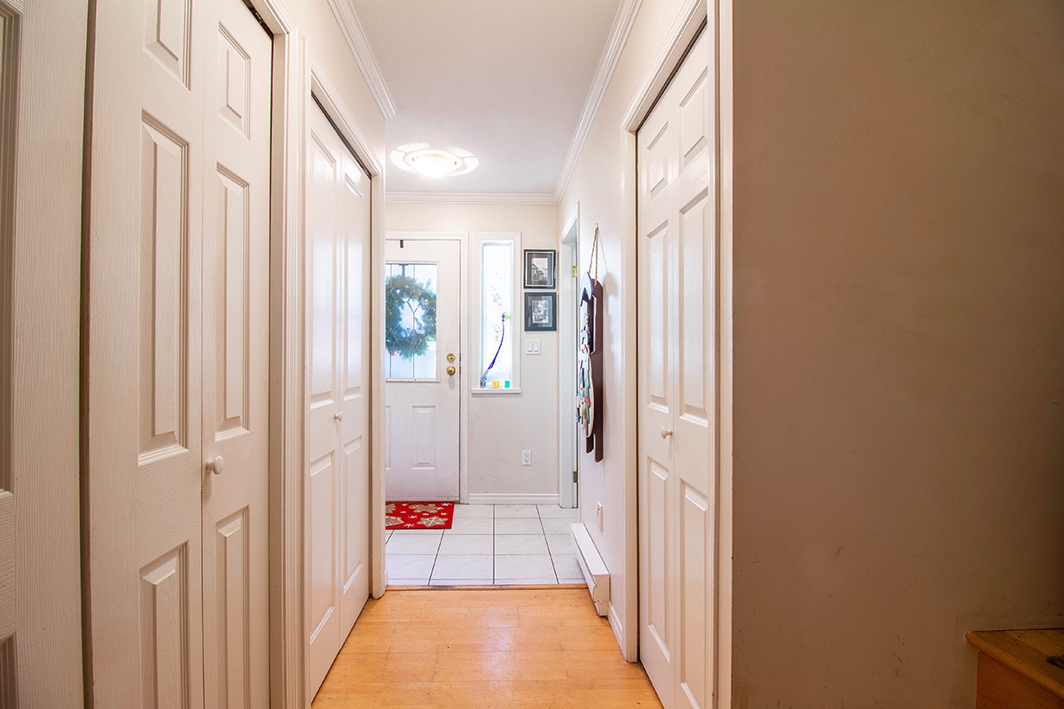 1 7130 Barnet Road, Burnaby 18