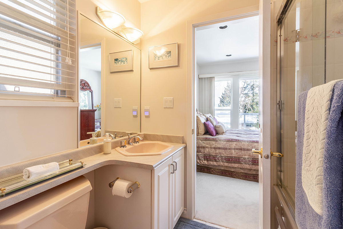 173 N Howard Avenue, Burnaby 19