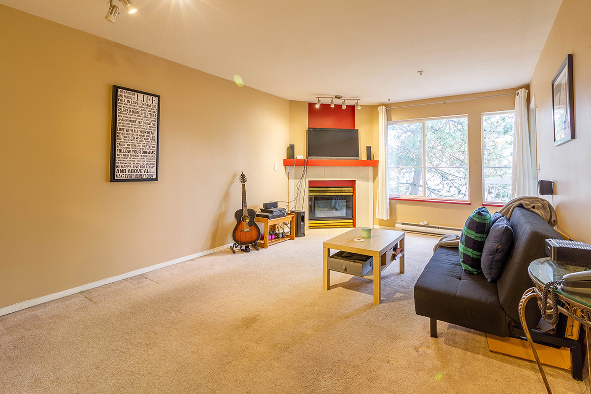 204 10668 138 Street, Surrey 2