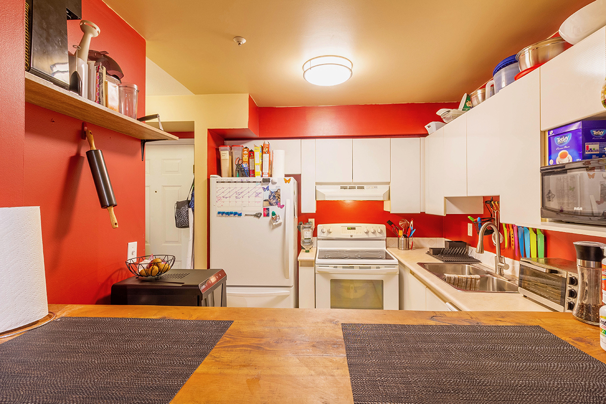 204 10668 138 Street, Surrey 7